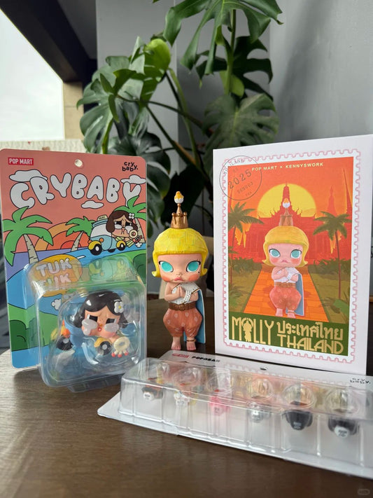 MOLLY 200% SAWASDEE ICONSIAM Figure, Thailand Exclusive