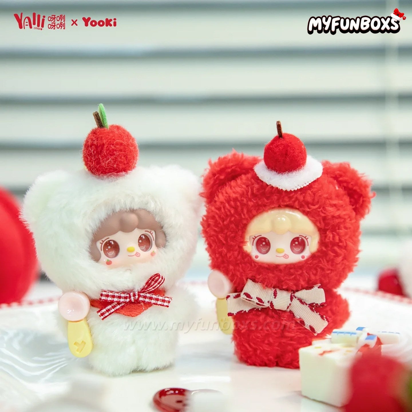 Yooki Let Me Have a Bite Series Plush Keychain Blind Box(PRE-ORDER)