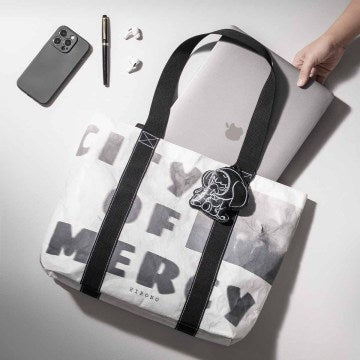 HIRONO City of Mercy-Tyvek Messenger Bag