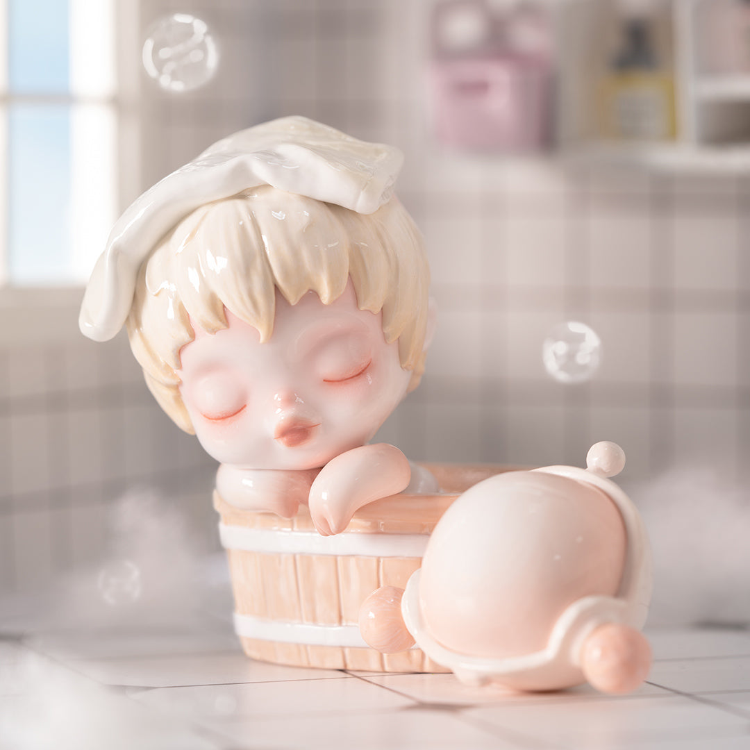 POP MART SKULLPANDA The Warmth Series Blind Box