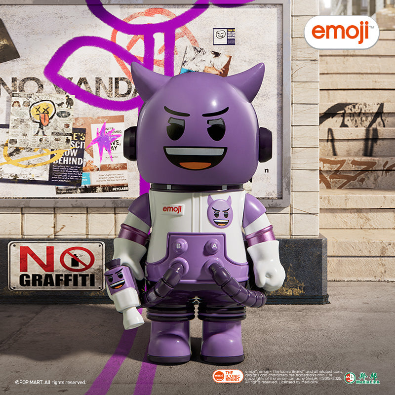 MEGA Space Molly 100% x emoji Series Blind Box