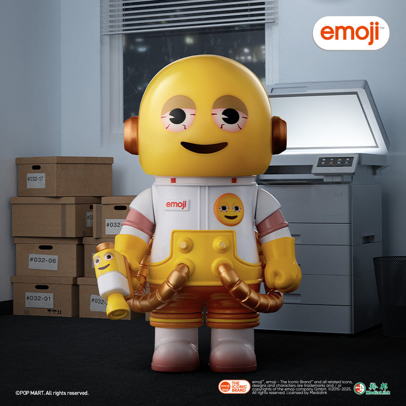 MEGA Space Molly 100% x emoji Series Blind Box