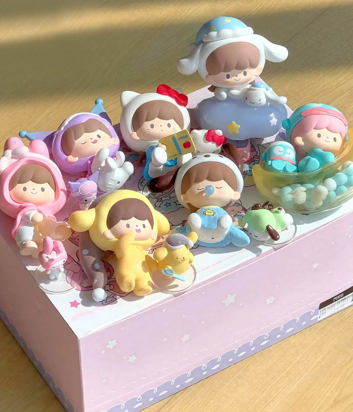 zZoton x Sanrio Preparation Before Bedtime Series Figures, Blind Box