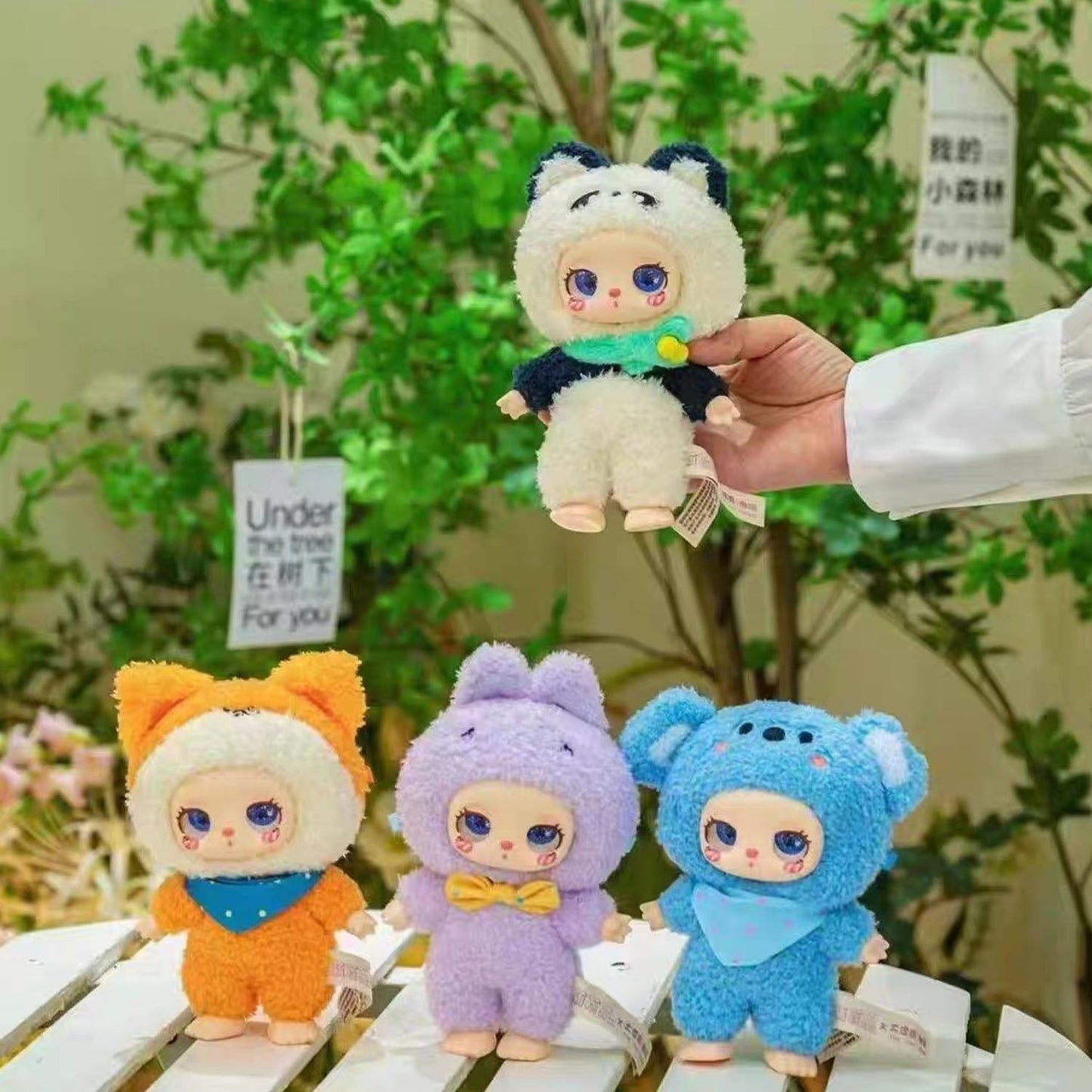 Liila Lucky Cat V2 Zoo Vinyl Plush Blind Box