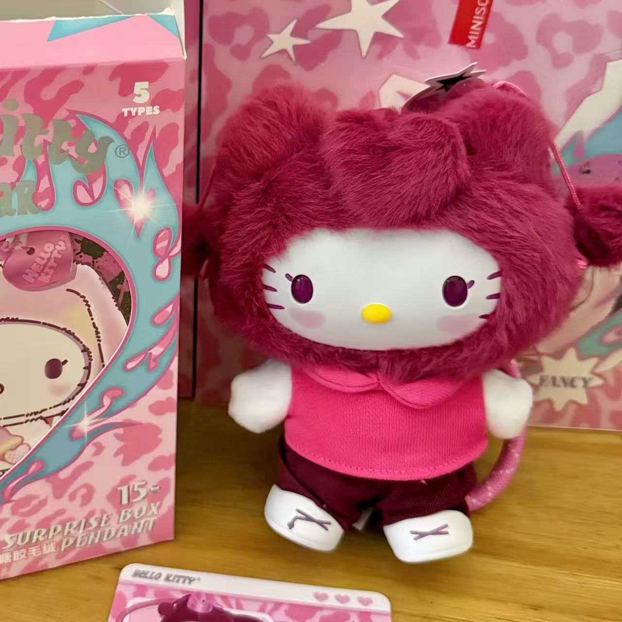 Sanrio Characters Pop Star-Hello Kitty Sereis Blind Box Plush Doll