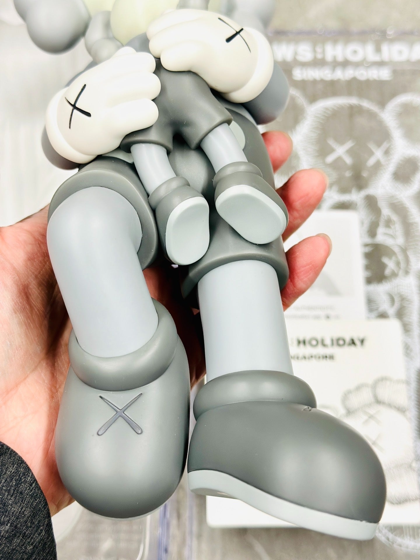 KAWS HOLIDAY SINGAPORE Singapore Exclusive.