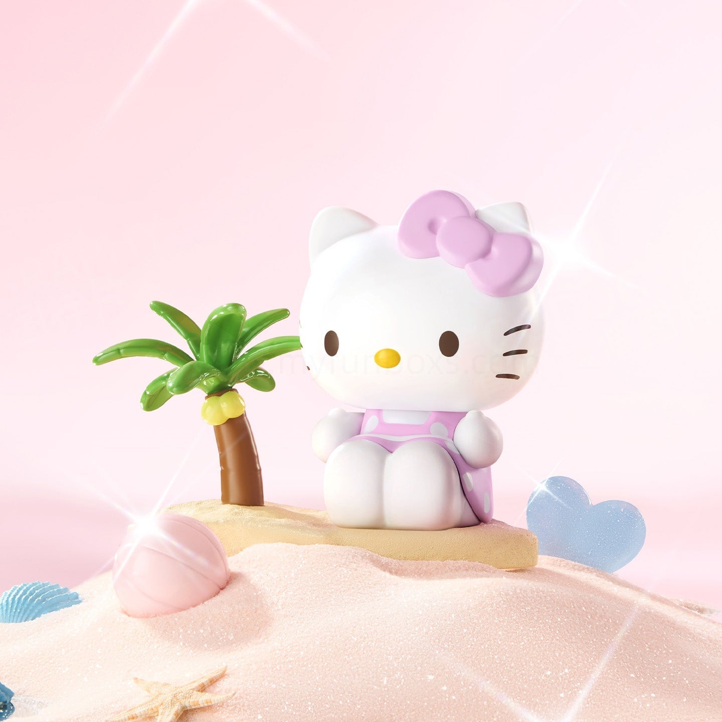 HK Happy Holiday Series Figures