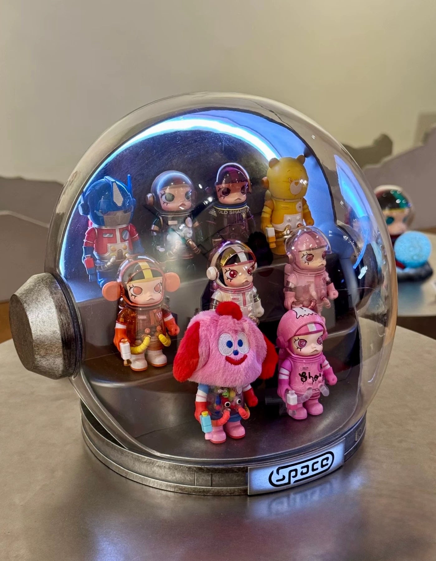 Mega Space Molly Prism Illuminated Display Box