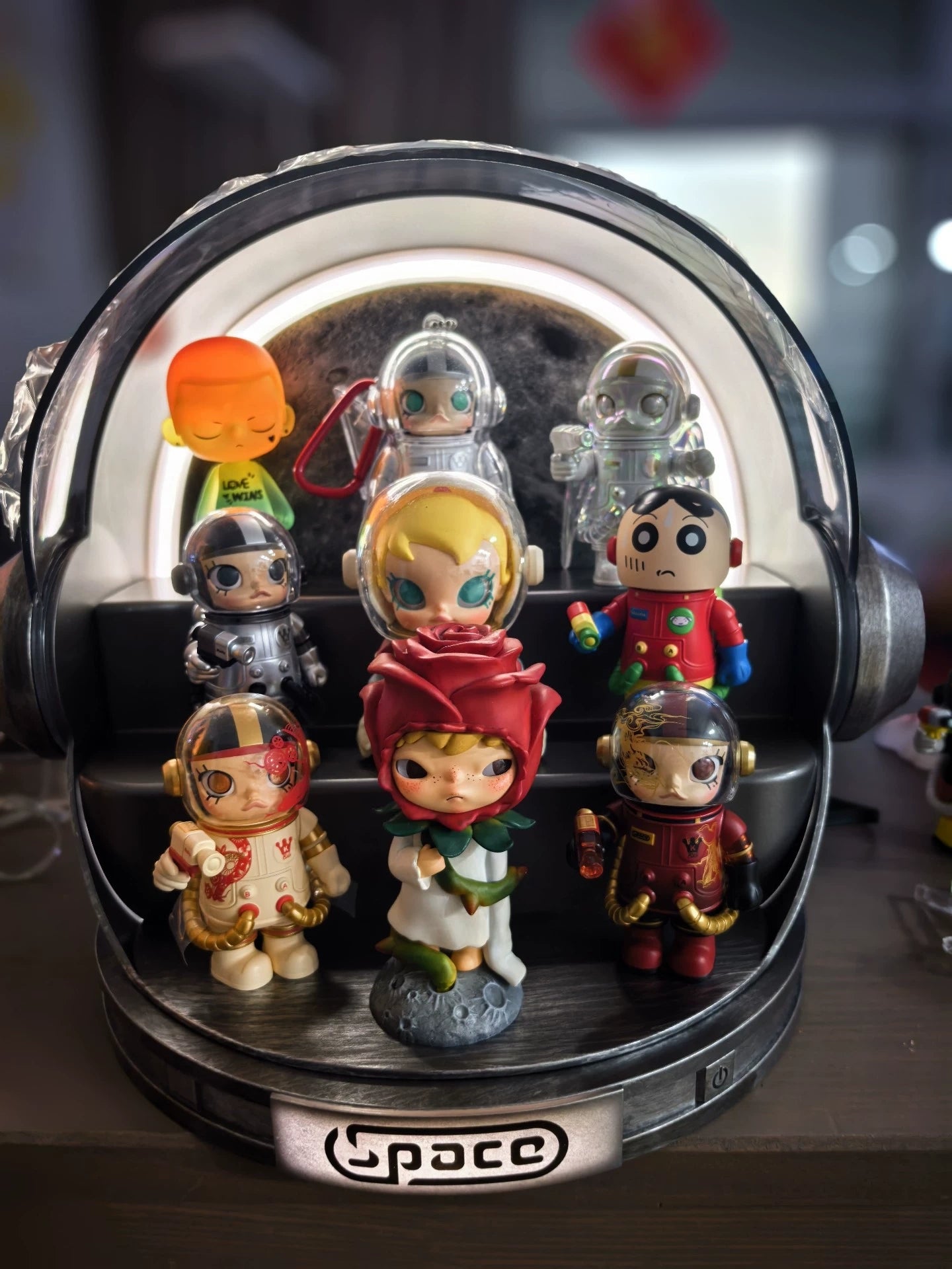 Mega Space Molly Prism Illuminated Display Box