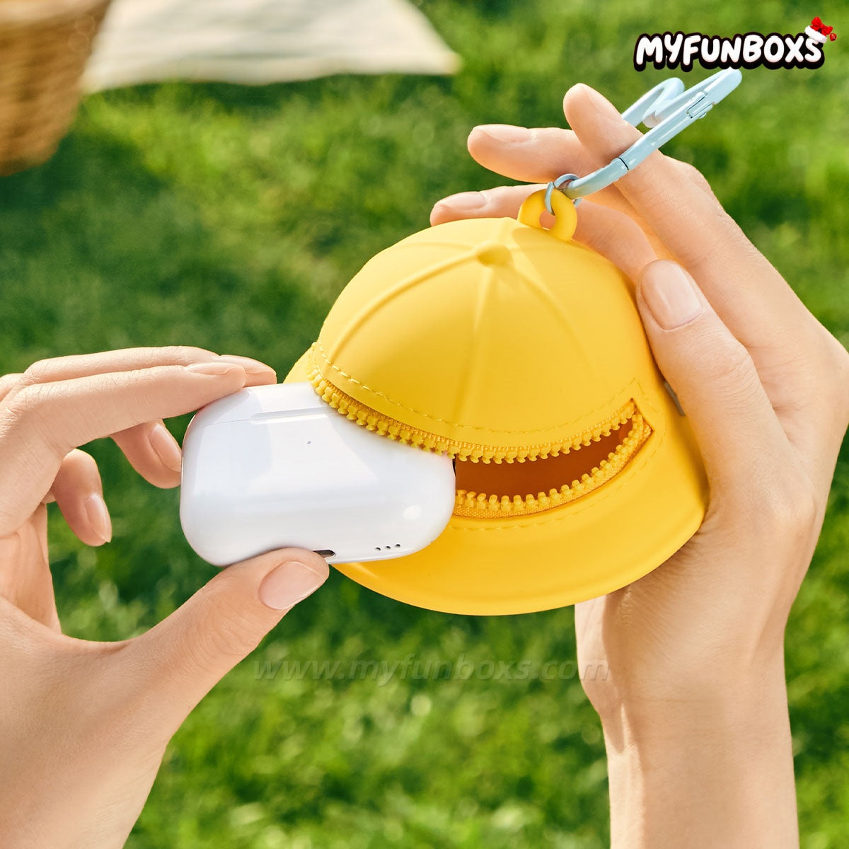 Baby Molly & Baby Tabby Series-Earphone Bag