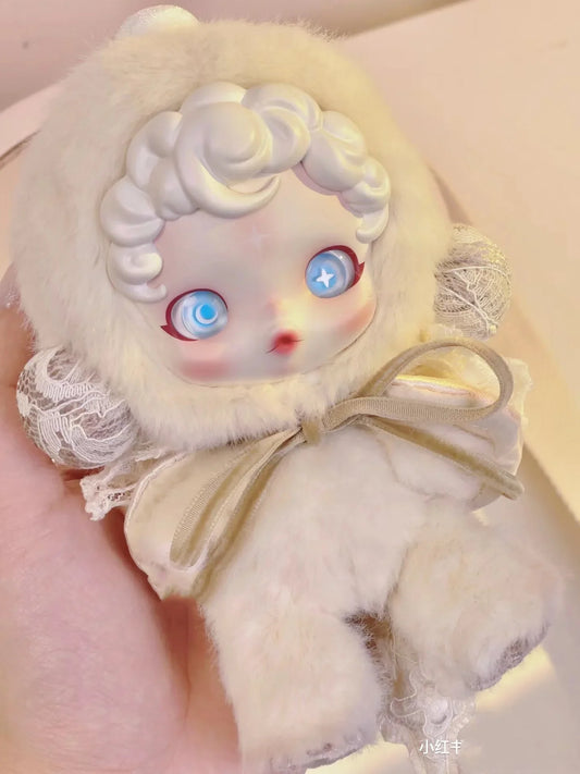 Muñeca de Peluche SKULLPANDA Bordes Suaves, Edición Limitada PTS