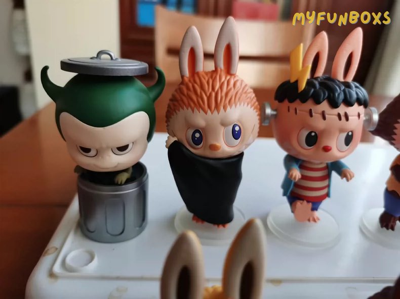 🎃 Labubu Halloween "The Monsters Carnival" Series - Complete 12-Piece Set (Opened)