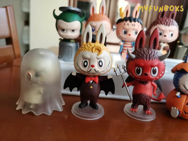 🎃 Labubu Halloween "The Monsters Carnival" Series - Complete 12-Piece Set (Opened)