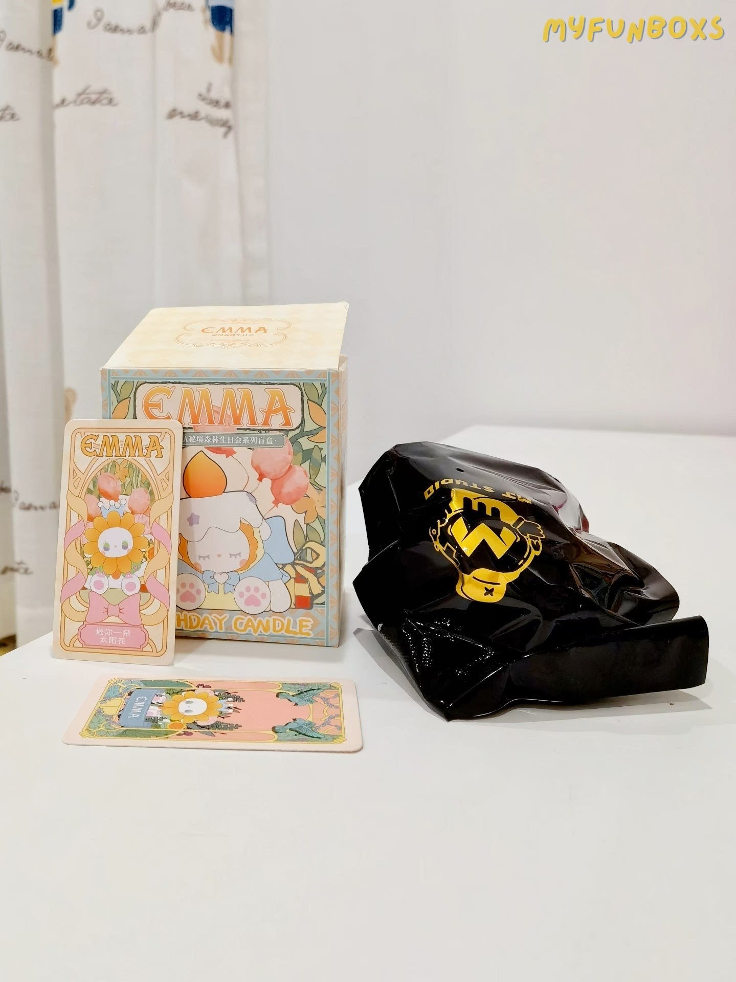 EMMA Secret Forest Birthday Party Blind Box, give you a sunflower, with box and card, unboxed