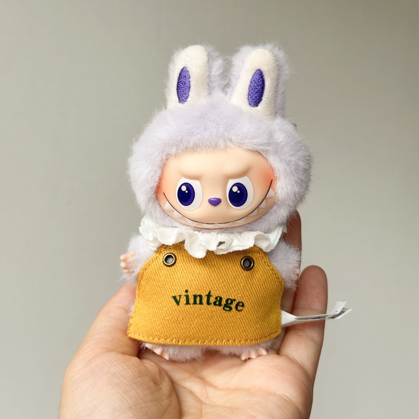 Mini Labubu retro  clothes