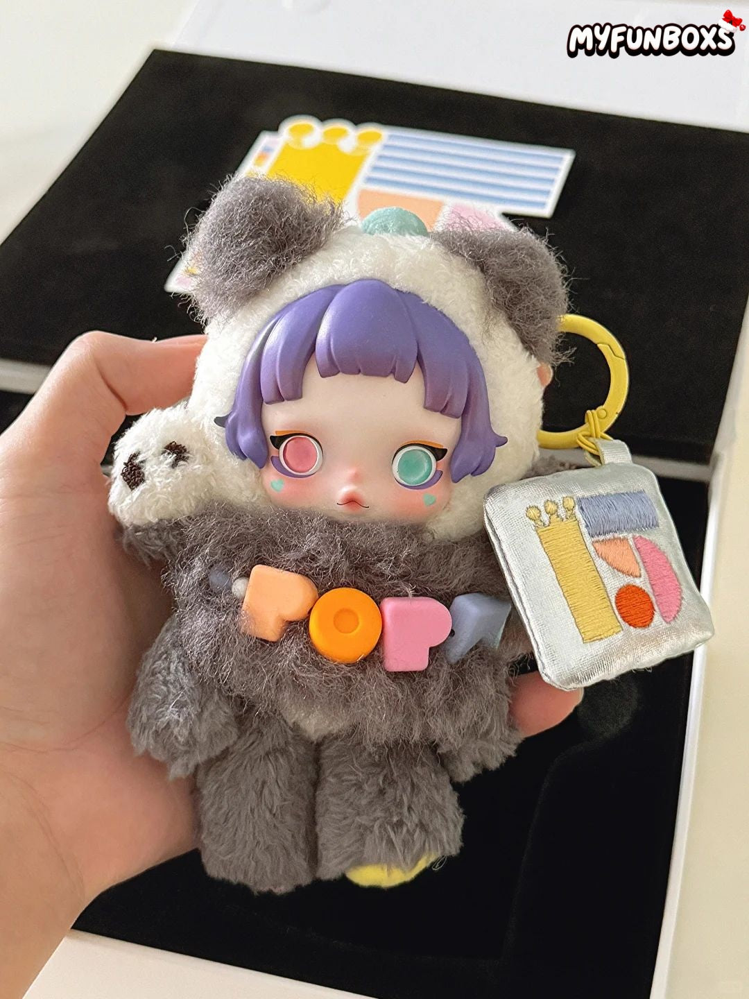 POP MART 15th "KEEP REAL KEEP FOCUS" Anniversary Gift Box