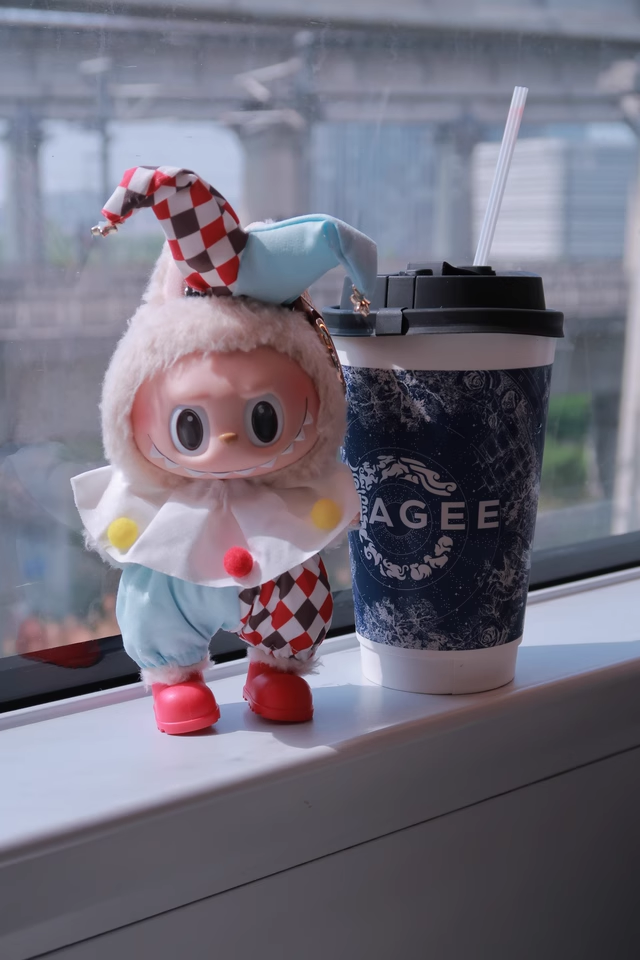 labubu circus clown clothes