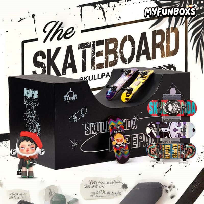 POP MART SKULLPANDA Bear Cat Fever Series Finger Skateboard Gift Set Blind Box