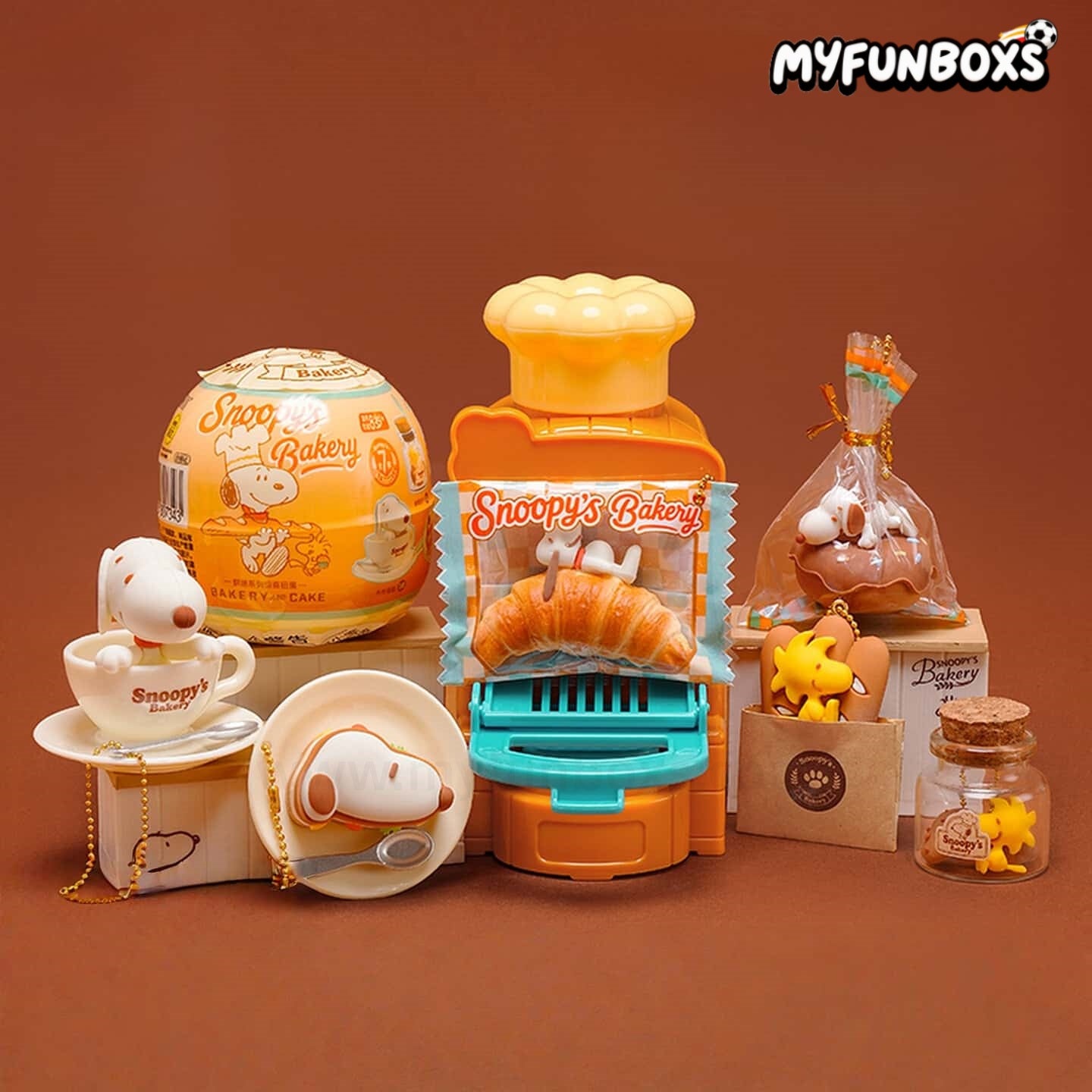 PEANUTS Baking Series surprise gashapon