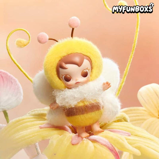 POP MART Baby Molly Buggy Roam Series Vinyl Plush Pendant Blind Box (PRE-ORDER）