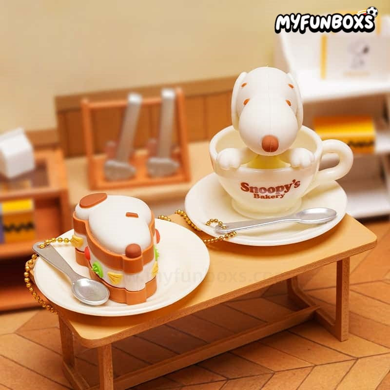 PEANUTS Baking Series surprise gashapon