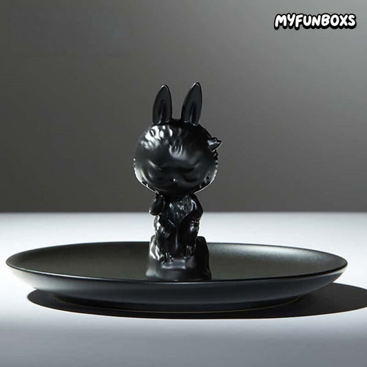 POP MART LABUBU The Thinker Ceramic Tray