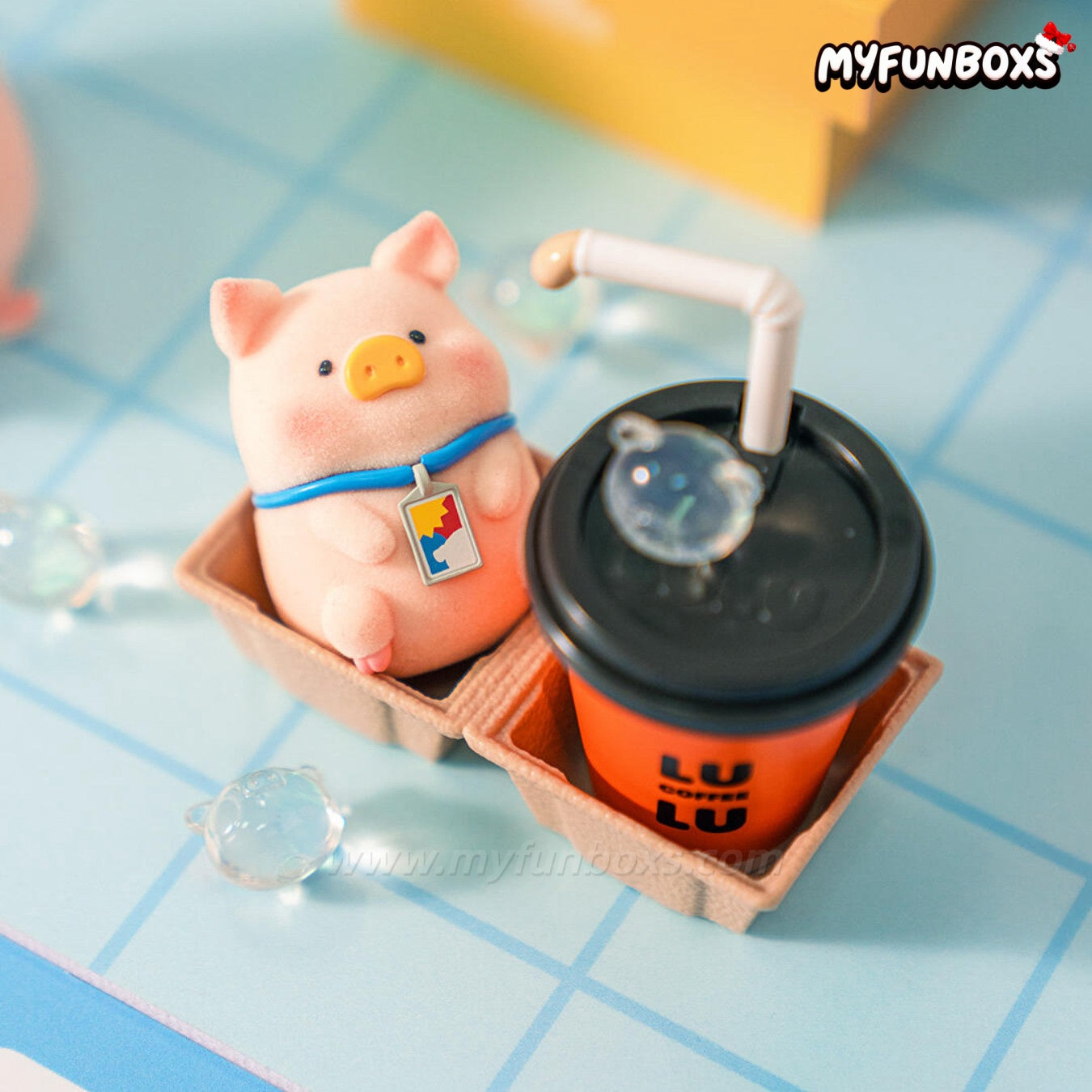 LuLu the Piggy Busy Workday Series Figure Blind Box