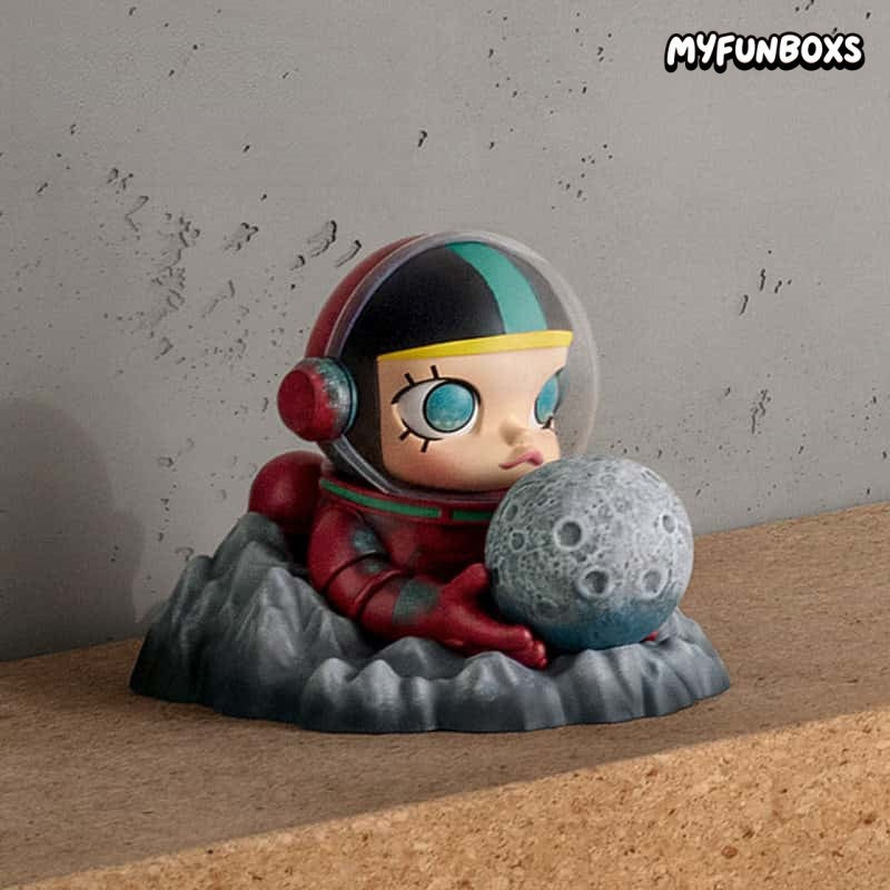POP MART MEGA SPACE MOLLY Hello, Moon Ambient Moon Lamp