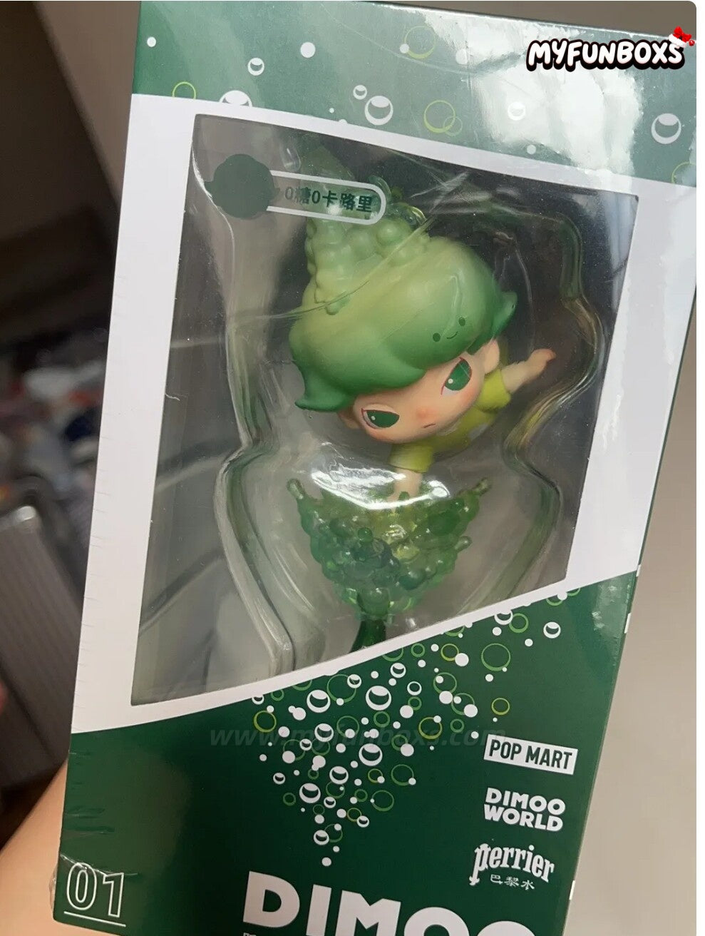 POP MART DIMOO Bubble Voyager Figure Hanging Card