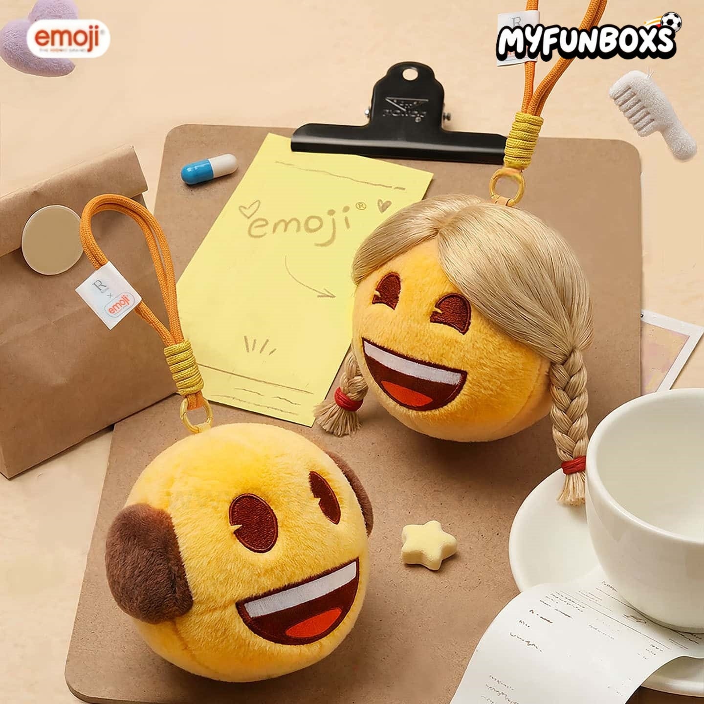 Emoji plush keychain blind box