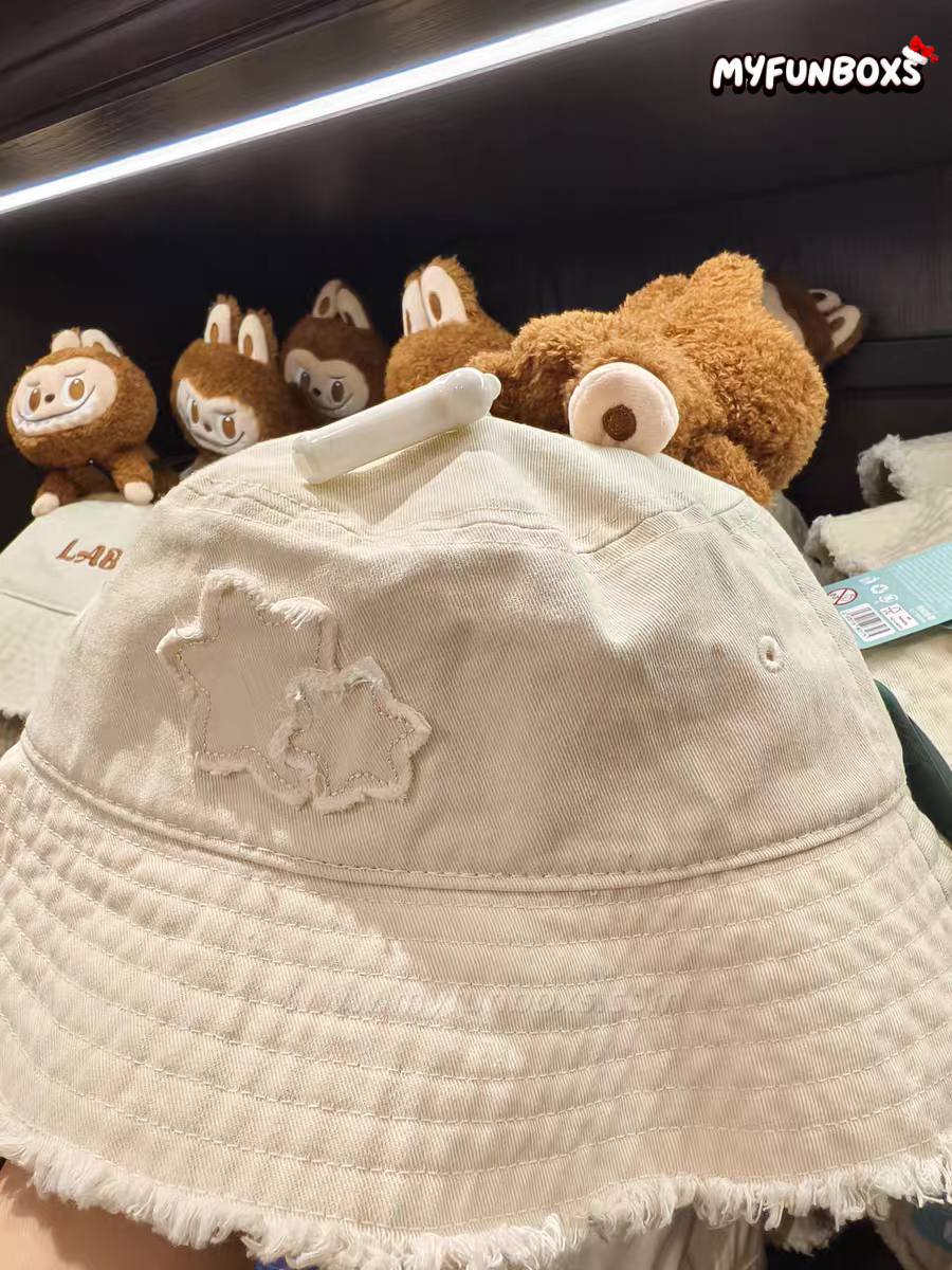 POPMART- POP LAND Limited Labubu Hat