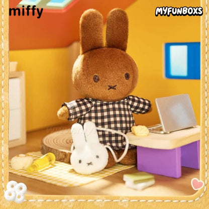 VIPO × Miffy Plush Keychain Blind Box