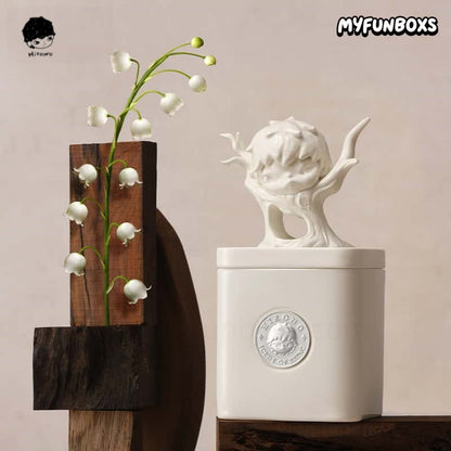 POP MART Hirono Wrinkled Breath Series Scented Candle