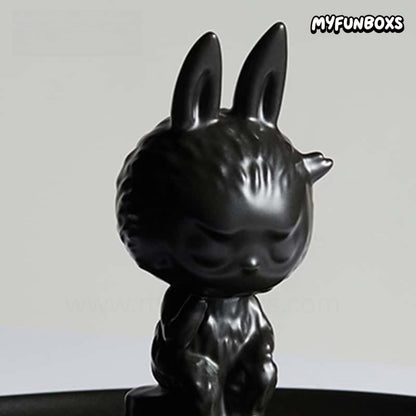 POP MART LABUBU The Thinker Ceramic Tray
