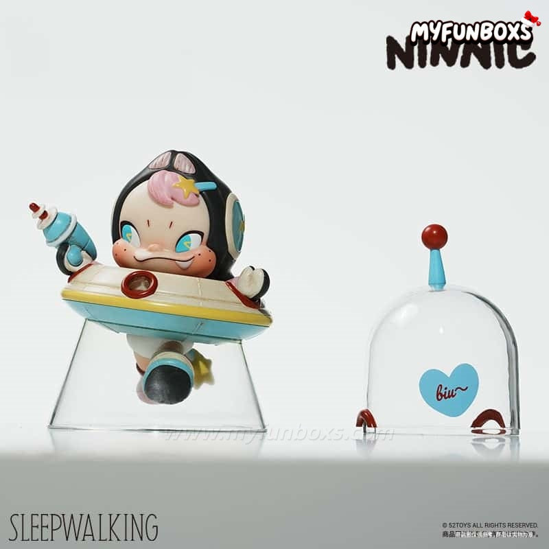 NINNIC UFO Figure Hanging Card