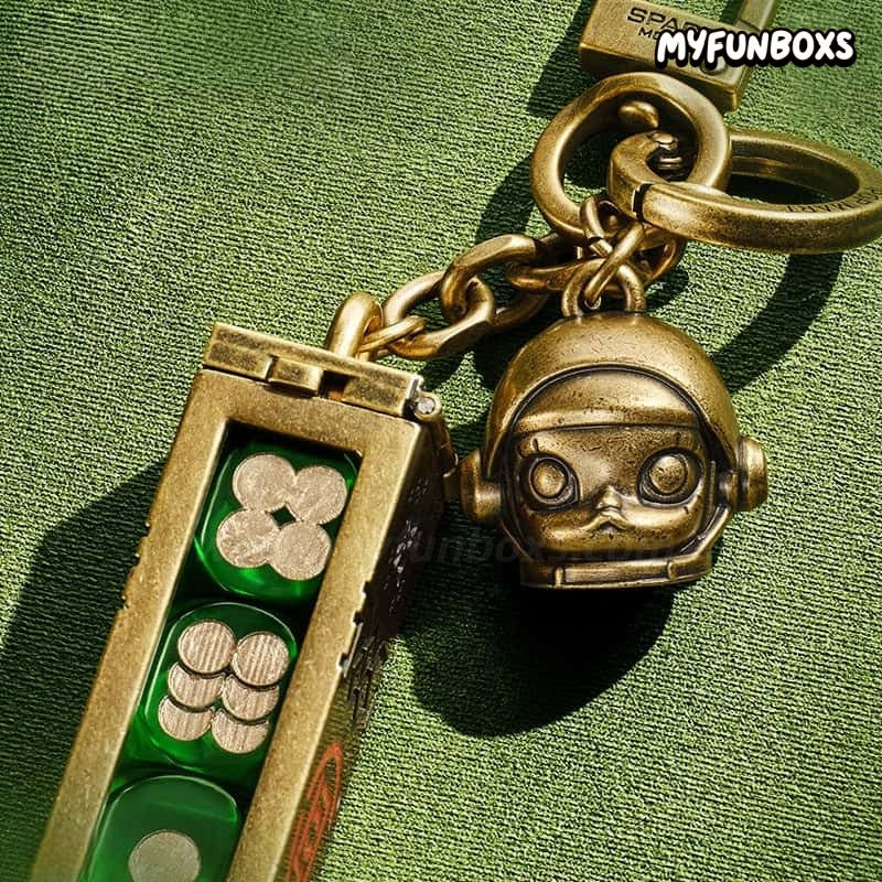 POP MART MEGA SPACE MOLLY × CLOT Fortune Dice Pendant