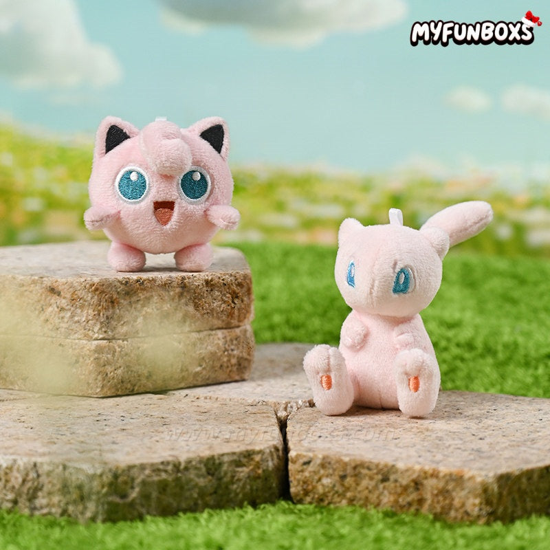 Pokémon Dreamy Palm Pals Plush Keychain