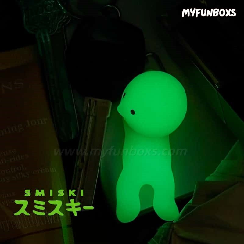 SMISKI glow-in-the-dark keychain