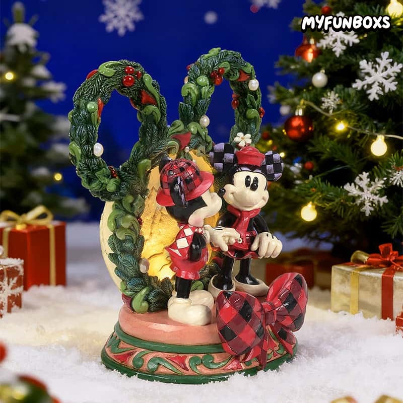 Disney Traditions Mickey & Minnie LED Christmas Diorama