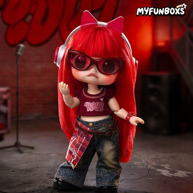 POP MART MOLLY × YUQI 1/8 action figure – Myfunboxs Offical