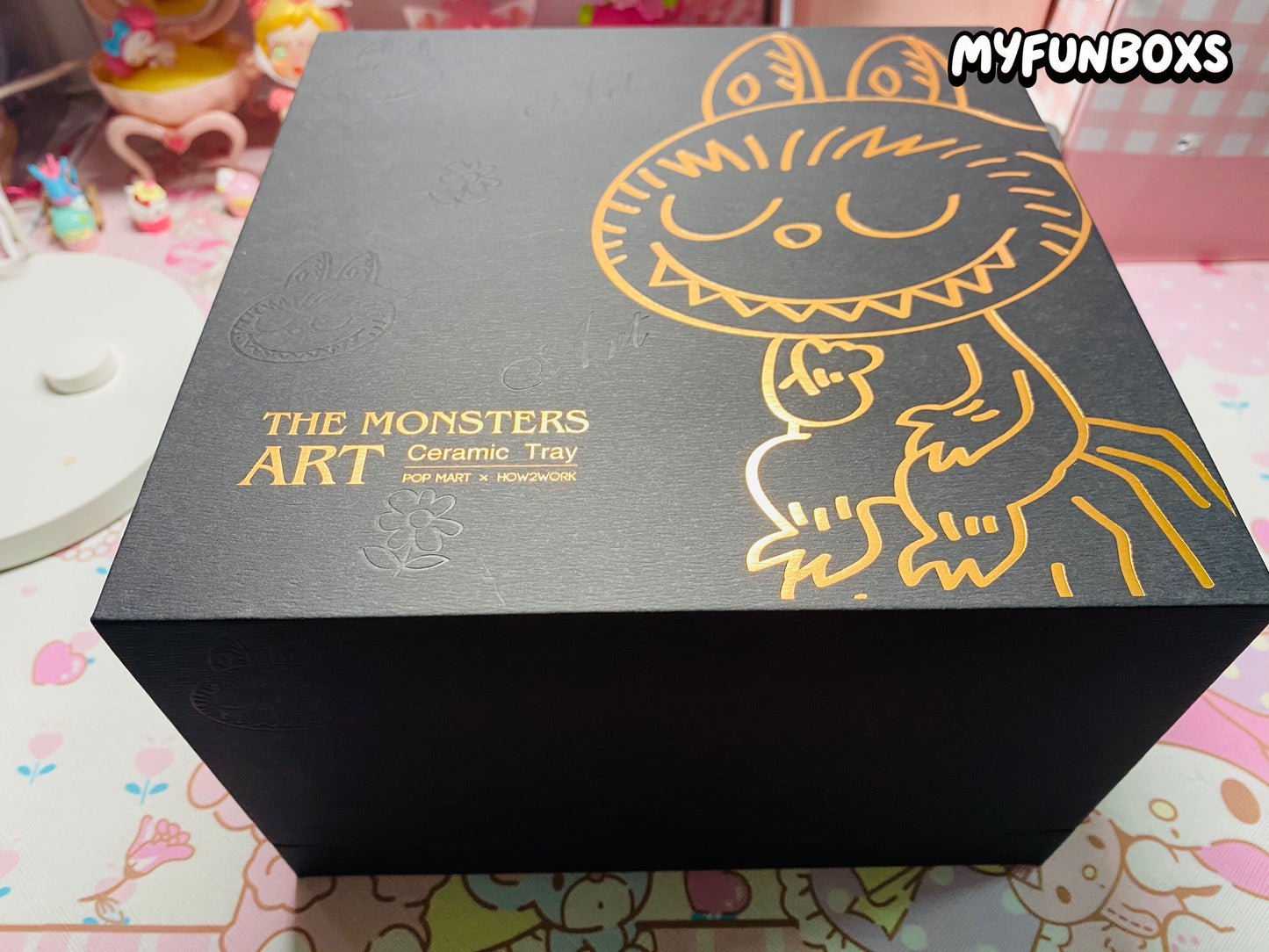 POP MART LABUBU The Thinker Ceramic Tray