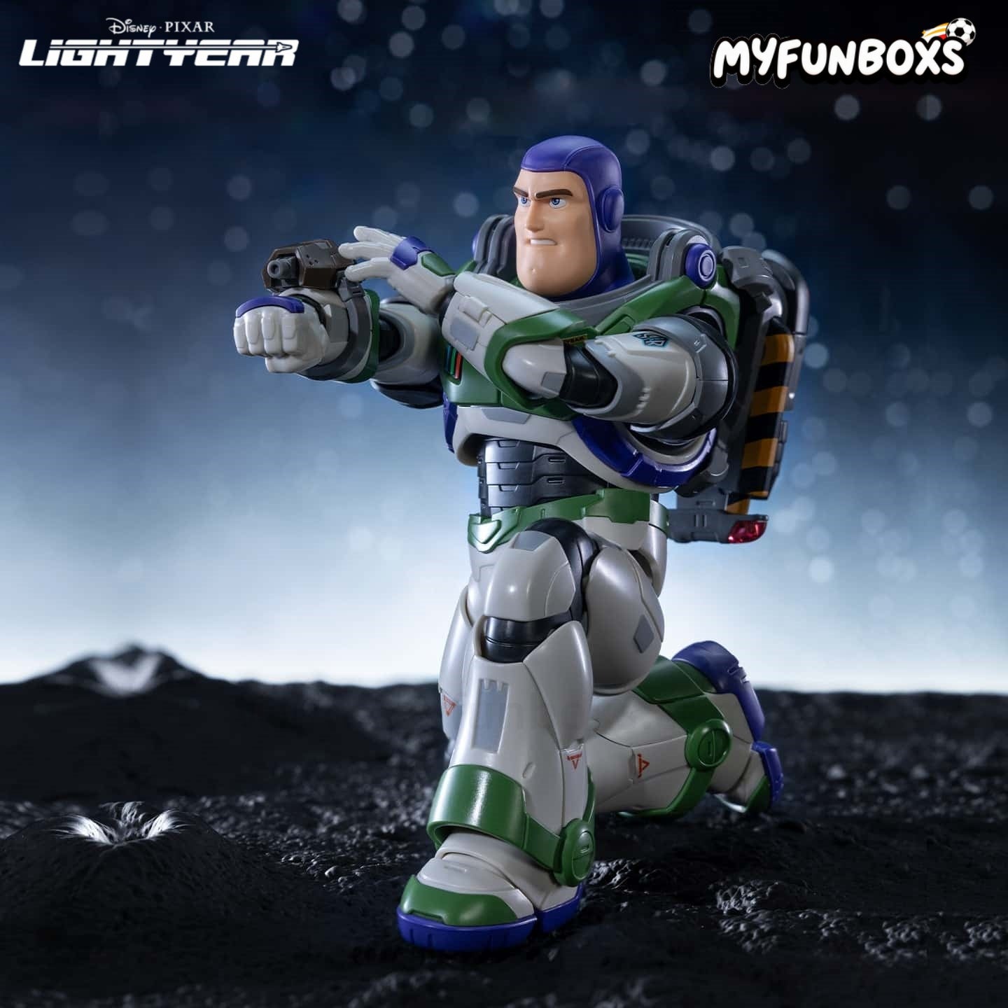 BUZZ  LIGHTYEAR SPACE RANGER MODEL KIT 1/8 Action Figure