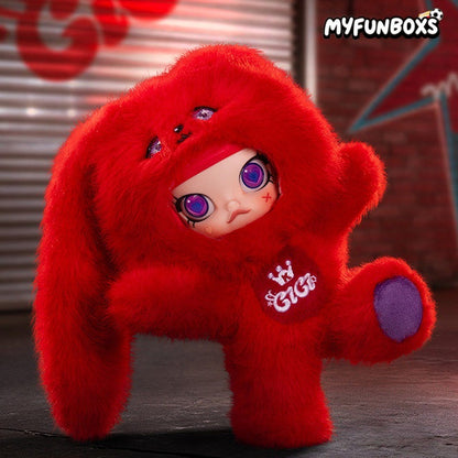 POP MART MOLLY × YUQI 1/8 action figure (PRE-ORDER)