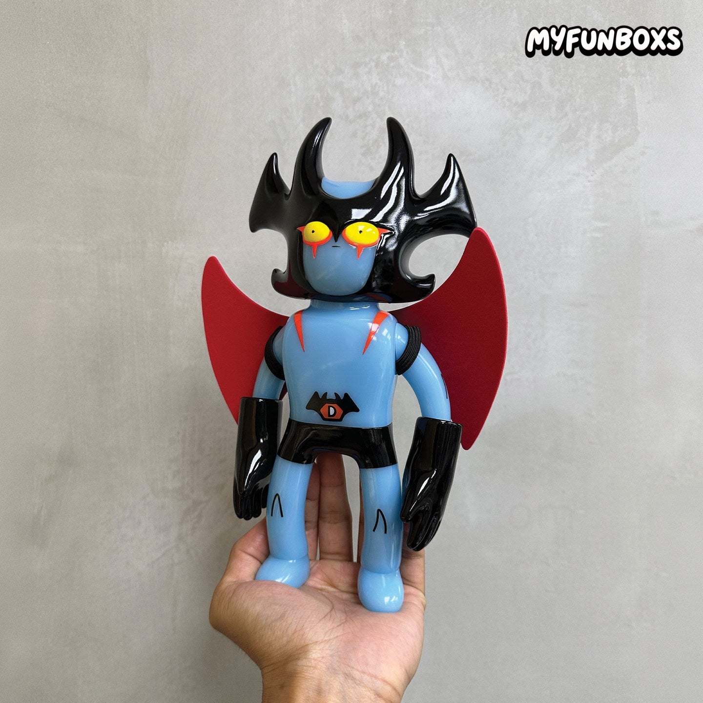 Unbox Industries Devilman x Mr. Nobodies Official Crossover GID figure(PRE-ORDER)