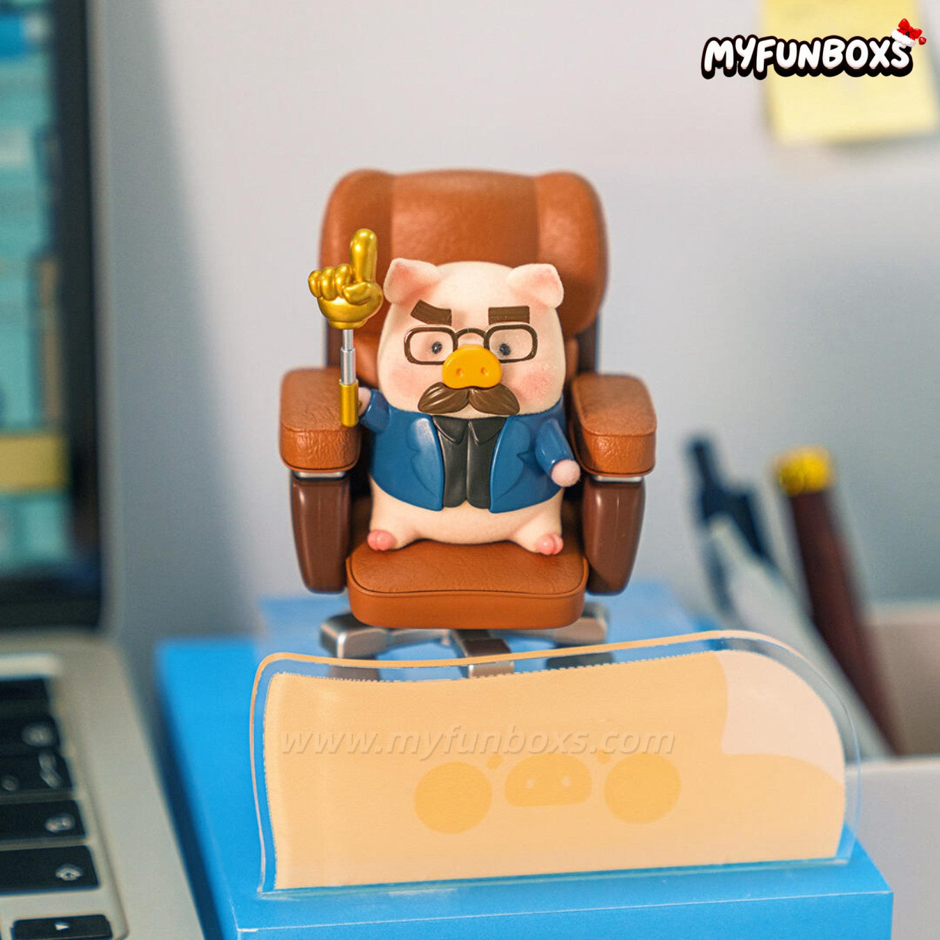 LuLu the Piggy Busy Workday Series Figure Blind Box