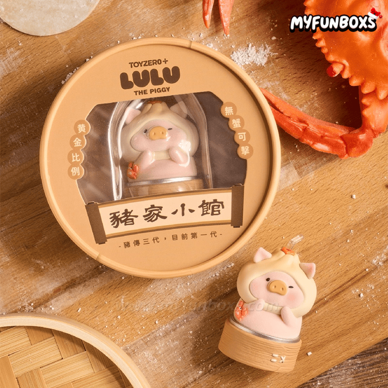 LuLu the Piggy - Crab Roe Bun Hanging Card