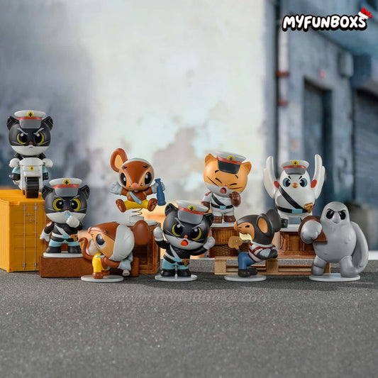 TOPTOY MR‘BLACK MAN HUNT Series Figure Blind Box