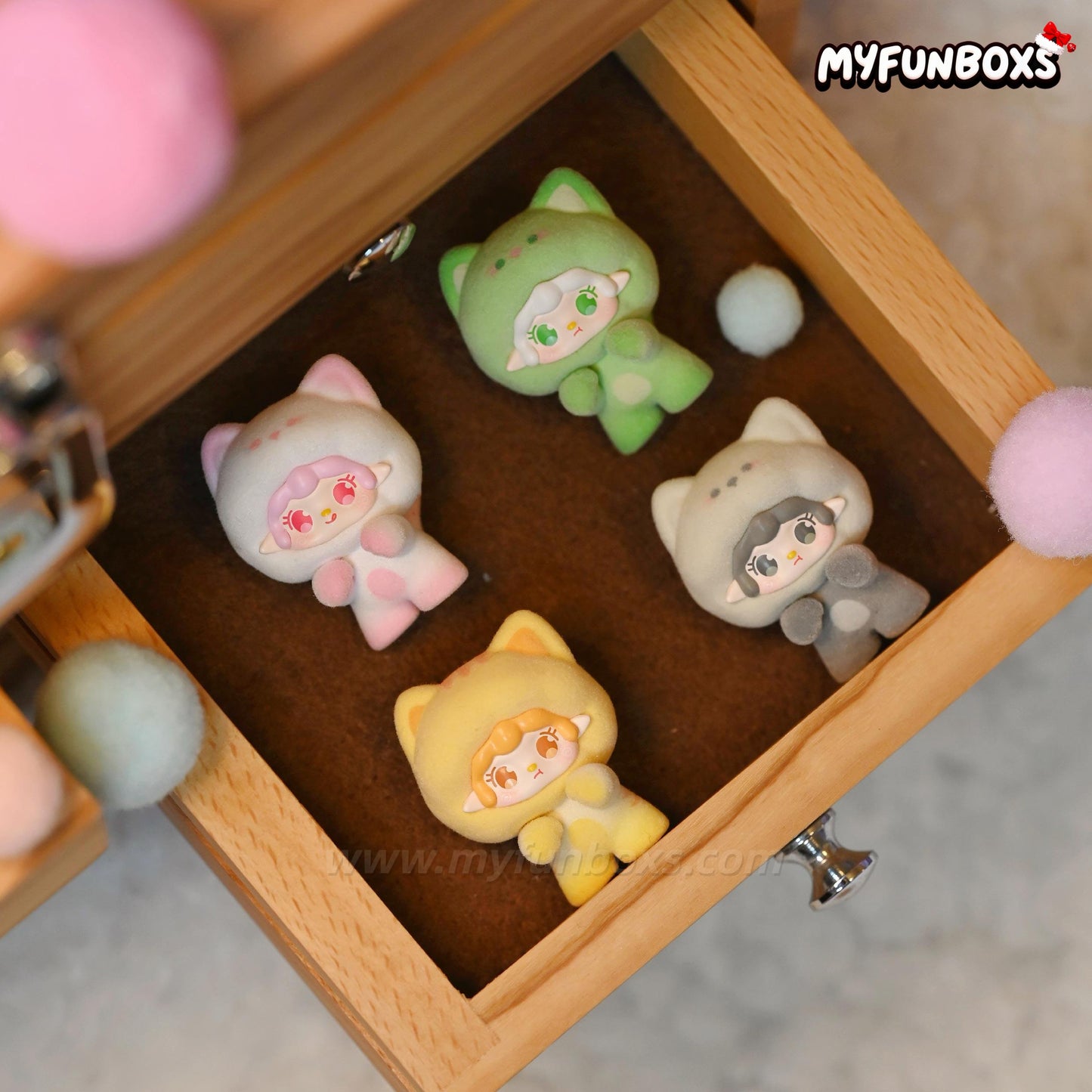 Yooki Cute Beans Cats on the Loose Series Blind Box