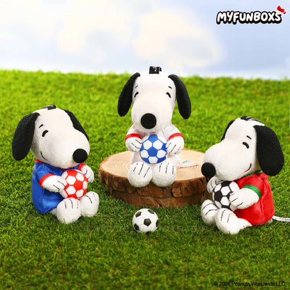 PEANUTS Snoopy Soccer Series Plush Keychain Blind Box(PRE-ORDER)