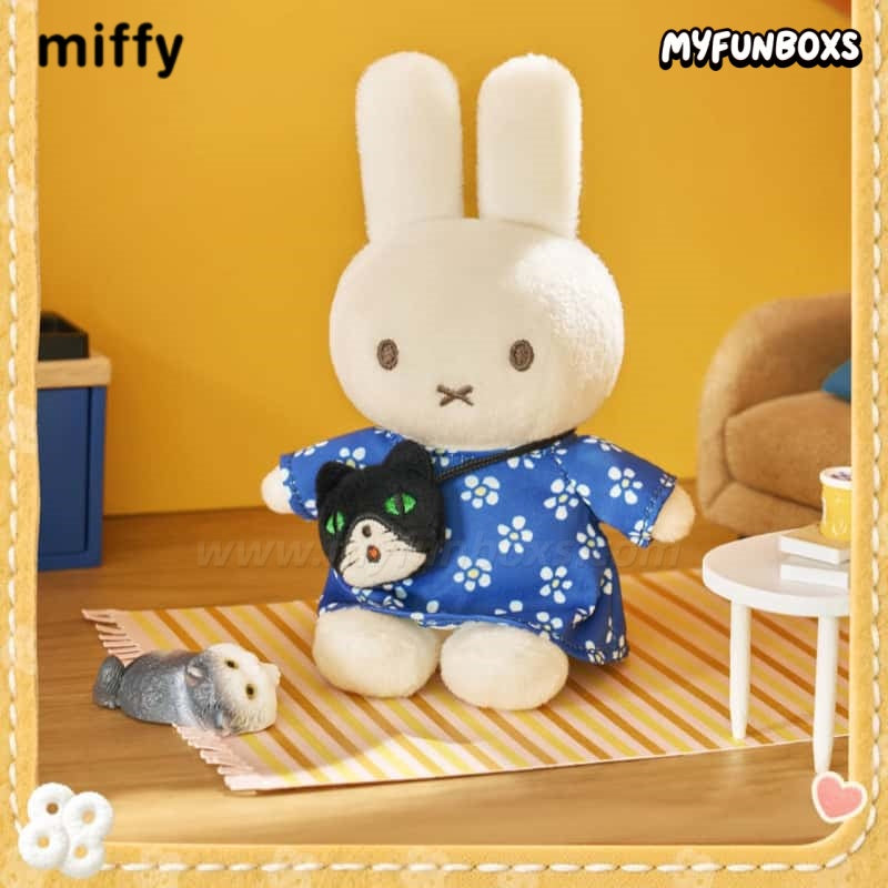 VIPO × Miffy Plush Keychain Blind Box